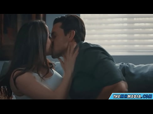 ❤️ 與一個好豐滿的媽媽的浪漫性愛 色情視頻 在我們 ️❤